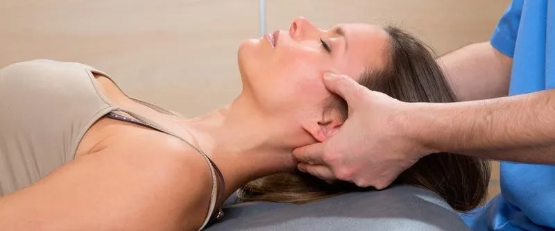 Co to jest terapia krzyżowo-czaszkowa i jakie przynosi korzyści?