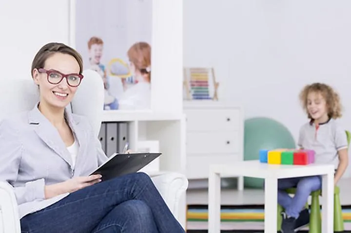 Czym jest diagnoza i terapia pedagogiczna – praktyczny przewodnik dla rodziców i nauczycieli