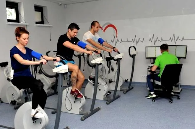Rehabilitacja kardiologiczna – jakie korzyści przynosi sercu i całemu organizmowi?