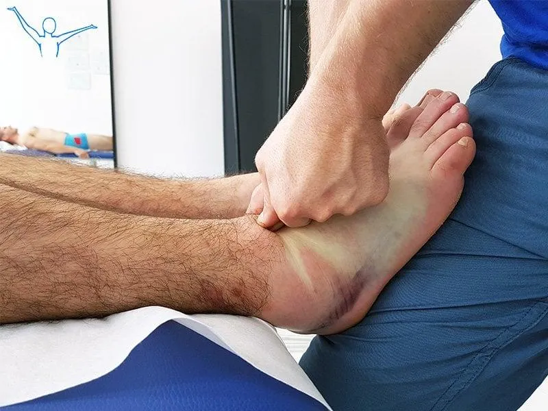 Skuteczna rehabilitacja po skręceniu stawu skokowego – jak wrócić do pełnej sprawności?