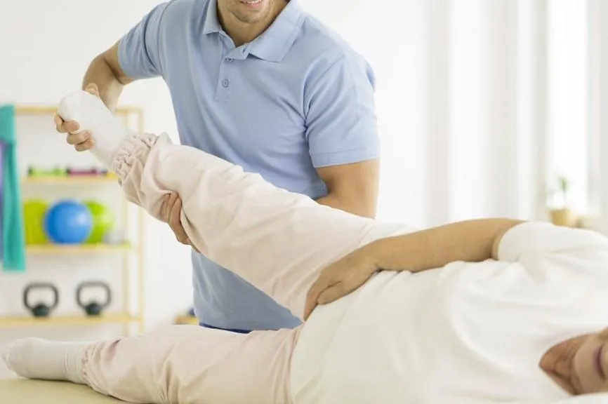 Ćwiczenia w rehabilitacji biodra