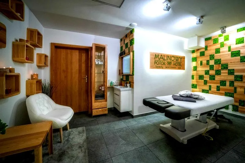 Wyposażenie gabinetu masażu